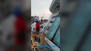 Thử nghiệm cửa thép kín nước hạng nặng trên biển