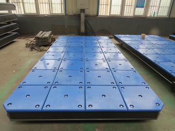 Trung Quốc UHMW PE Sliding &amp;amp; Panel Cao su Marine Fender Dock Tấm nhà cung cấp