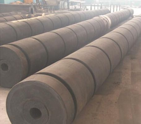 Đệm chắn bùn cao su cho tàu kéo biển, mang lại hiệu suất và dễ dàng lắp đặt với các tùy chọn gắn bằng xích và dây đai nhà cung cấp