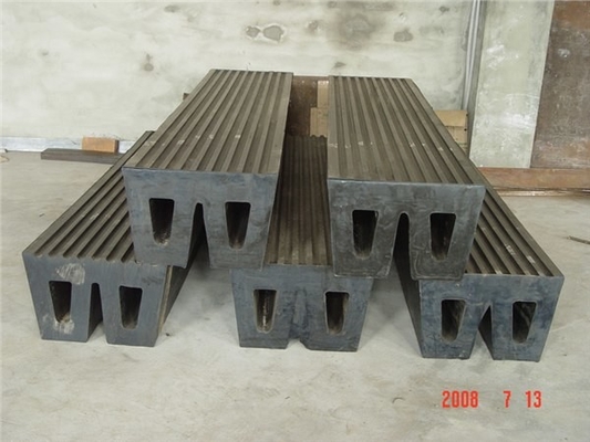 Cấu trúc đặc biệt Tấm chắn bùn cao su loại W Dễ dàng cài đặt nhà cung cấp