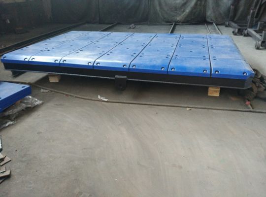 UHMW PE trượt cao su hàng hải Chắn chắn Tấm cản trở cho bến cảng nhà cung cấp
